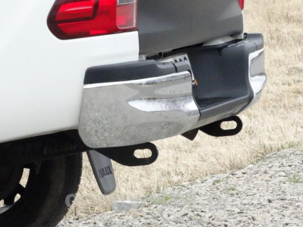 HILUX REAR RECOVERY POINTS Revo 2016 (15)
