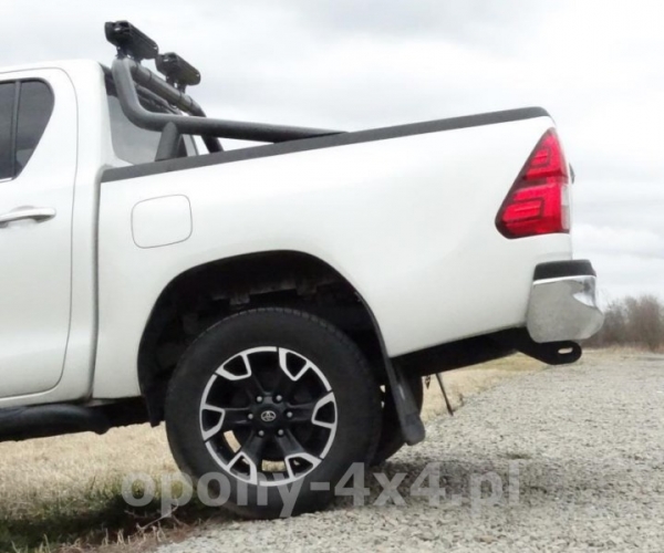HILUX REAR RECOVERY POINTS Revo 2016 (6)
